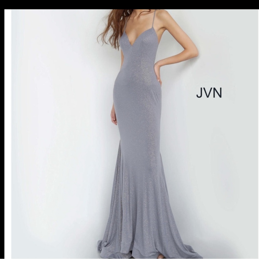 Elegant Sparkling Evening Gown